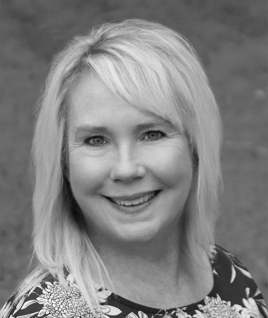 debbie-dennis
